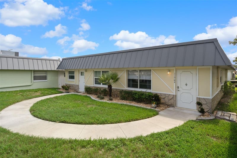 11904 Bayonet Ln, New Port Richey, FL 34654