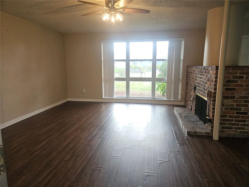 1820 Lombardy Dr, Clearwater, FL 33755