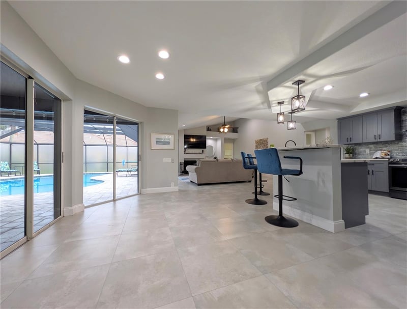 5101 Longboat Blvd, Tampa, FL 33615