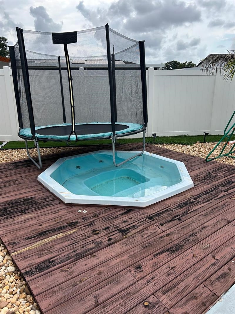 6503 Dovewood Pl, Tampa, FL 33634