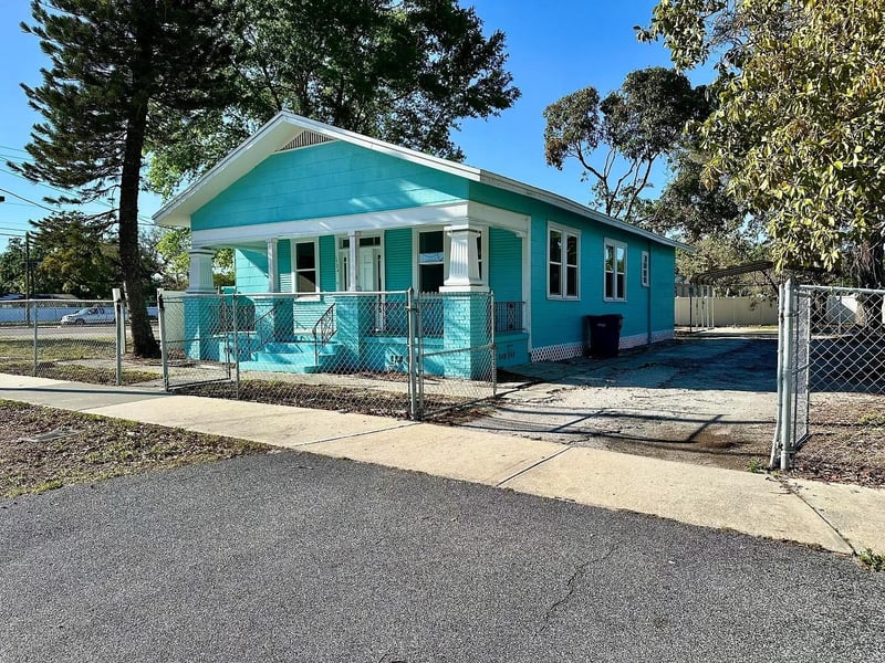 1504 33rd Ave, Tampa, FL 33610