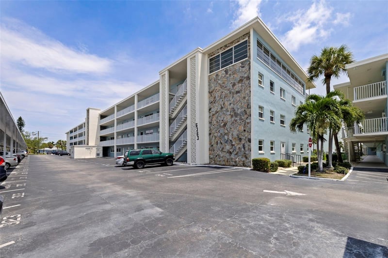 6363 Gulf Winds Dr #131, St Pete Beach, FL 33706
