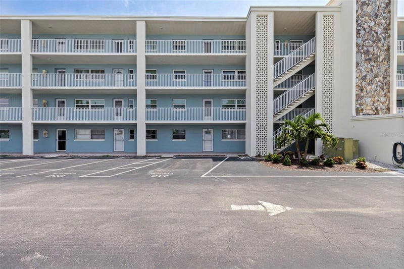 6363 Gulf Winds Dr #131, St Pete Beach, FL 33706