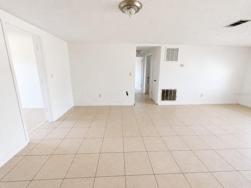 3303 Eisenhower Dr, Holiday, FL 34691