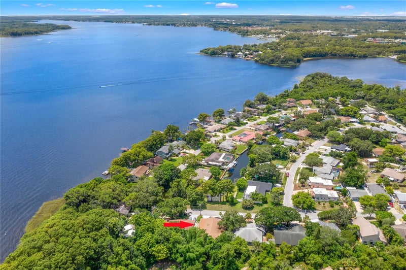 1435 Wegmann Dr, Tarpon Springs, FL 34689