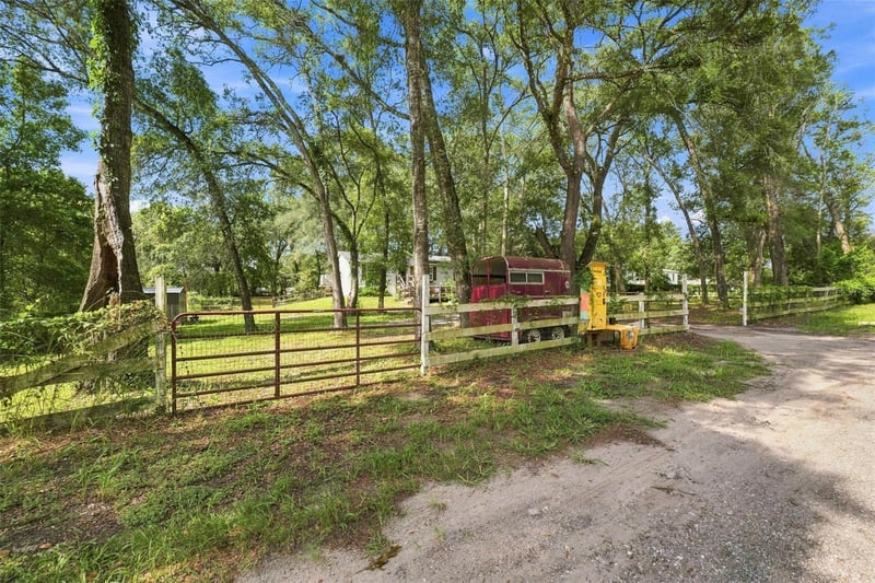 18051 Porsche Pl, Spring Hill, FL 34610