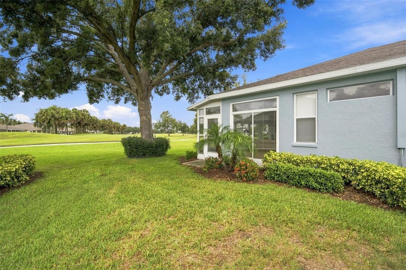 2102 Acadia Greens Dr #2102, Sun City Center, FL 33573