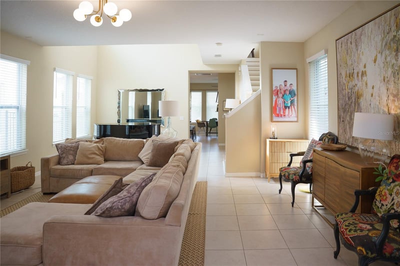 7226 Milestone Dr, Apollo Beach, FL 33572