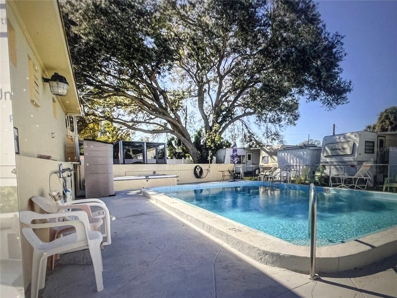 4772 67th Way #51, St Petersburg, FL 33709