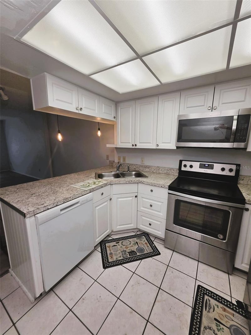 1781 Samurai Point #P9, Lutz, FL 33558