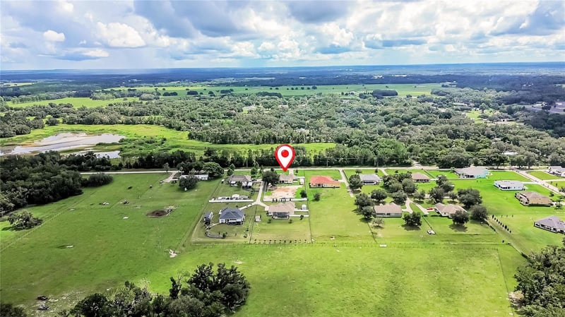 13975 Mcintosh Rd, Thonotosassa, FL 33592