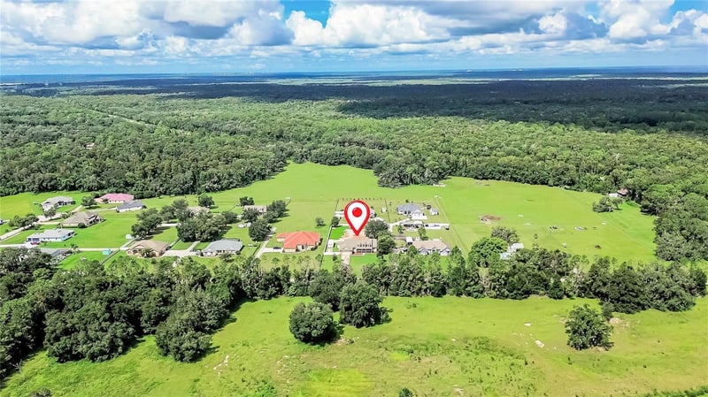 13975 Mcintosh Rd, Thonotosassa, FL 33592