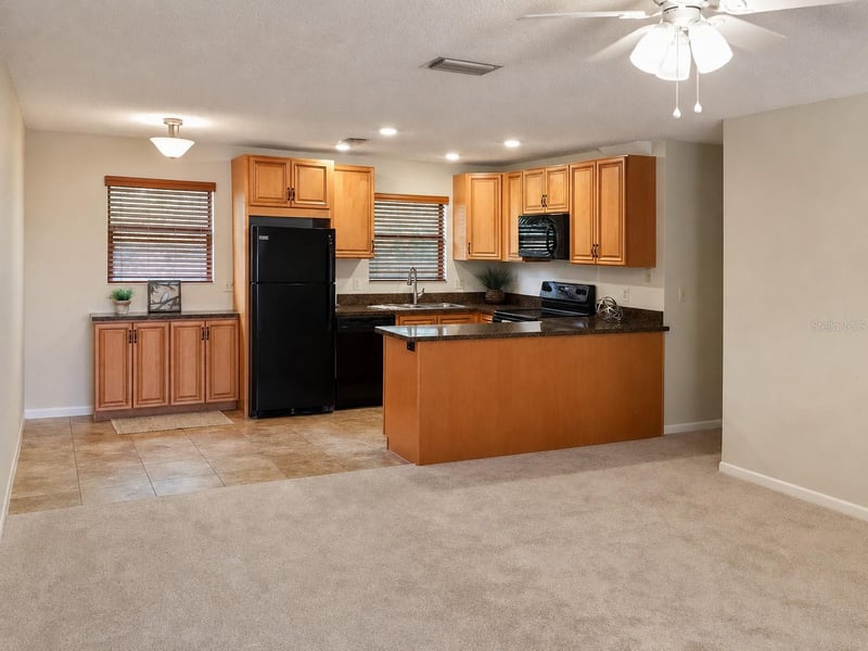 4933 91st Ave #39, Pinellas Park, FL 33782