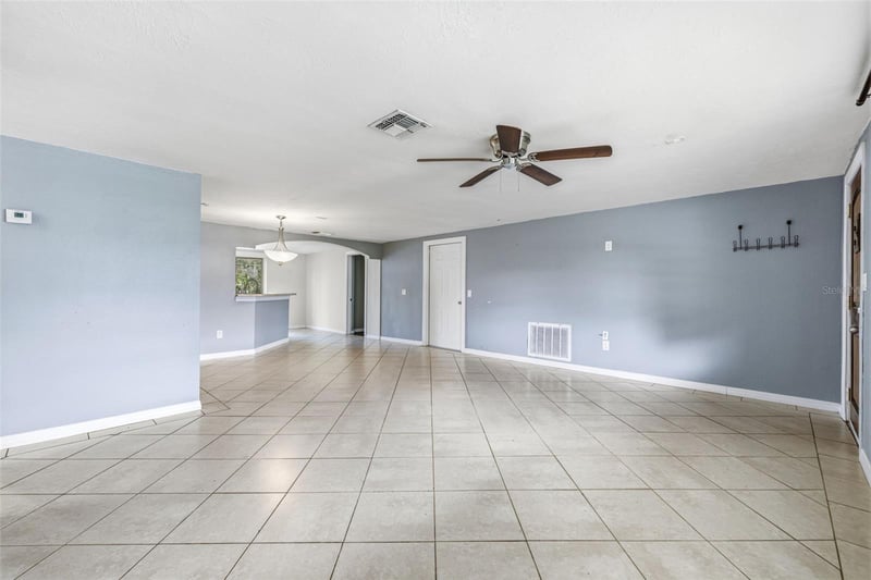 6145 Maplewood Dr, New Port Richey, FL 34653