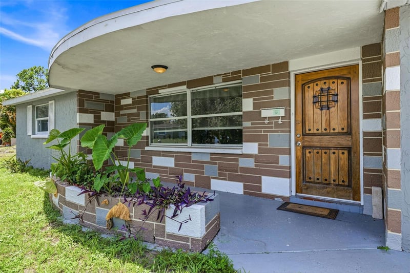 6145 Maplewood Dr, New Port Richey, FL 34653