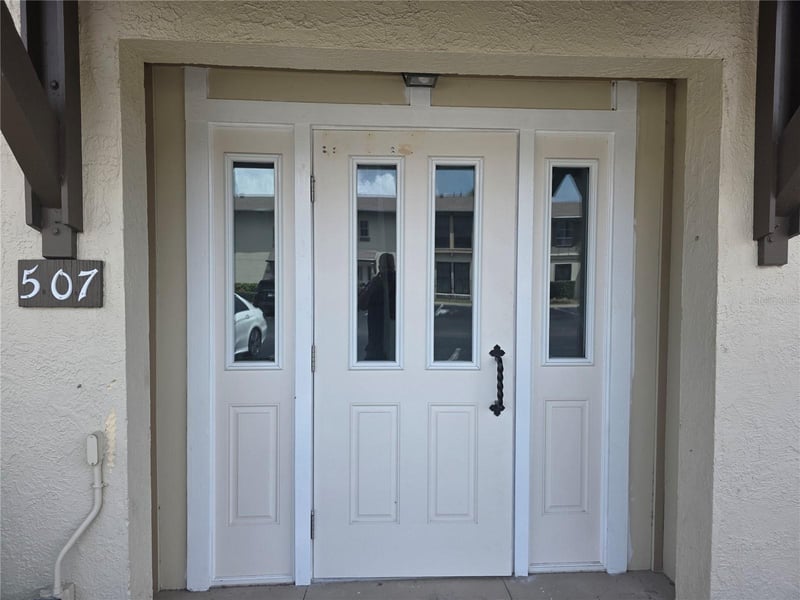 507 Plaza Seville Ct #15, St Petersburg, FL 33706