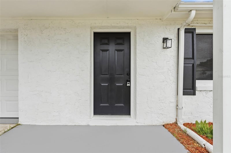 3306 Cantrell St, Holiday, FL 34690