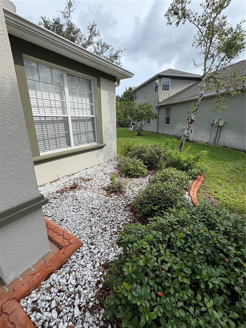 10761 Banfield Dr, Riverview, FL 33579