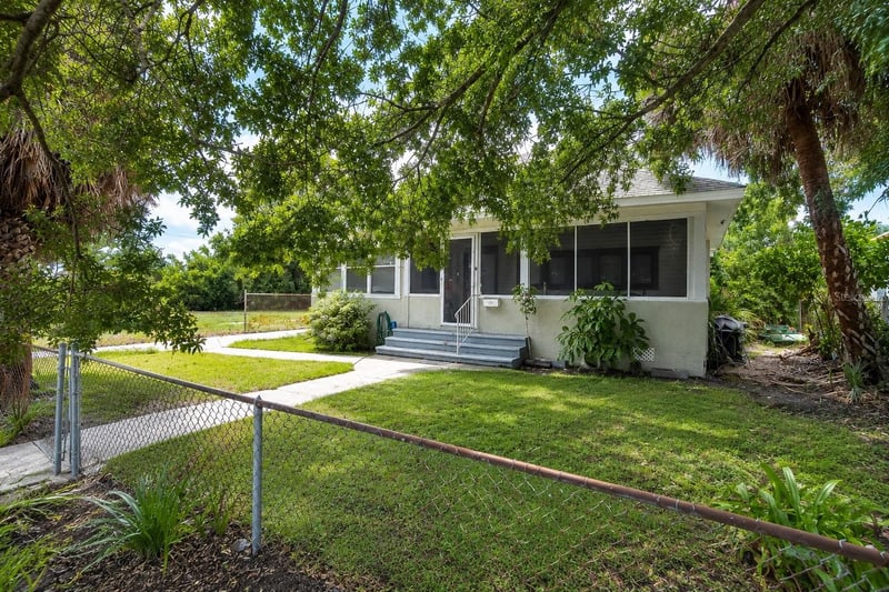 1944 12th Ave, St Petersburg, FL 33712