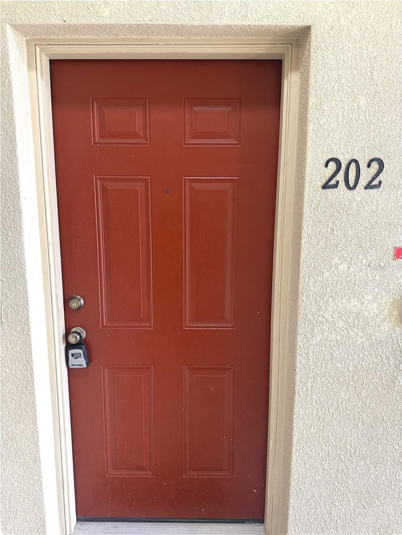 9621 Lakedale Way #202, Riverview, FL 33578