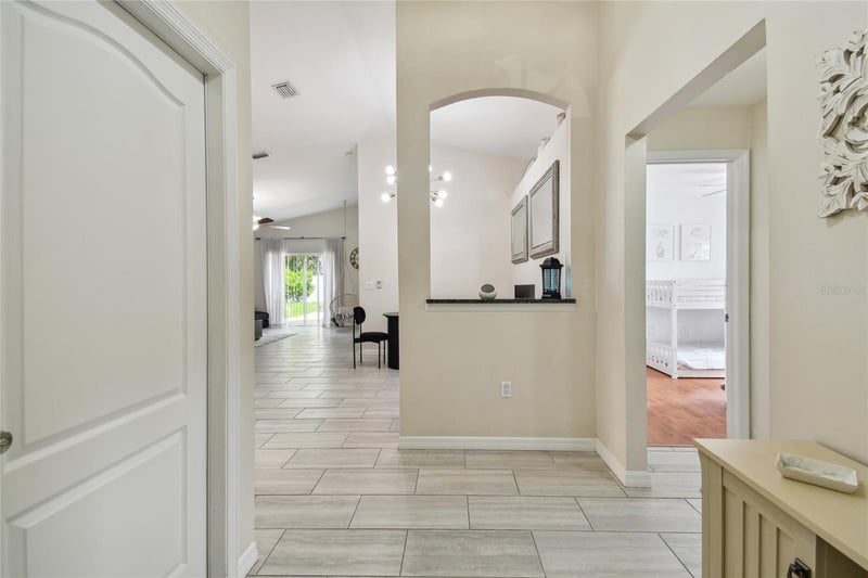 24541 Laurel Ridge Dr, Lutz, FL 33559