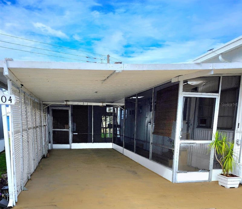 2104 Ohio Ave, Bradenton, FL 34207