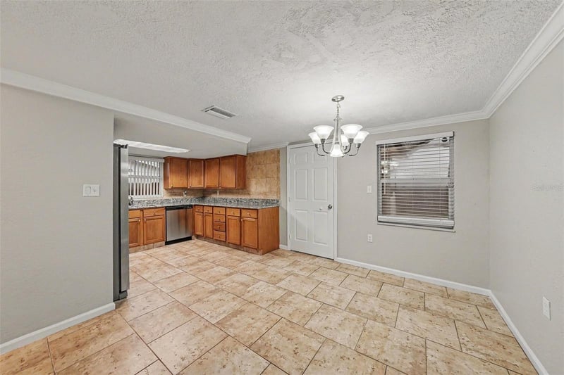 9135 Hunt Club Ln, Port Richey, FL 34668
