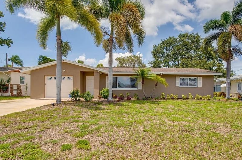 11533 69th Ave, Seminole, FL 33772