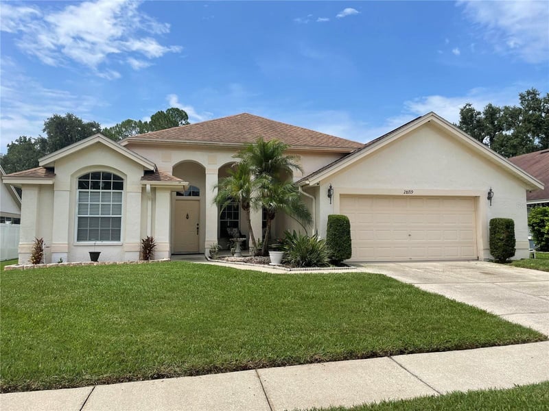 28719 Raleigh Pl, Wesley Chapel, FL 33545