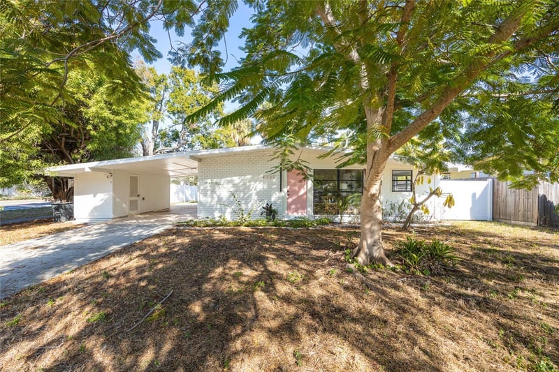 4735 Wisconsin Ave, Tampa, FL 33616