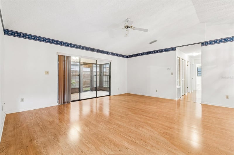 11301 Maybrook Ave, Riverview, FL 33569