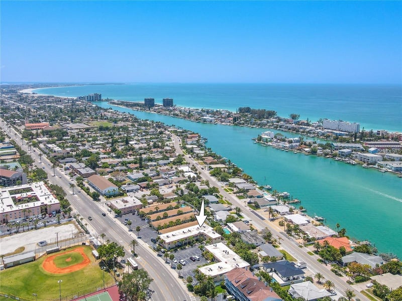 9050 Blind Pass Rd #9, St Pete Beach, FL 33706