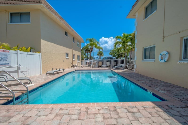 9050 Blind Pass Rd #9, St Pete Beach, FL 33706