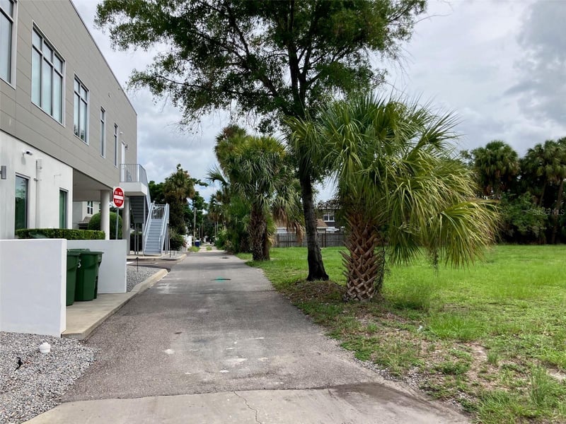 2011 Platt St, Tampa, FL 33606