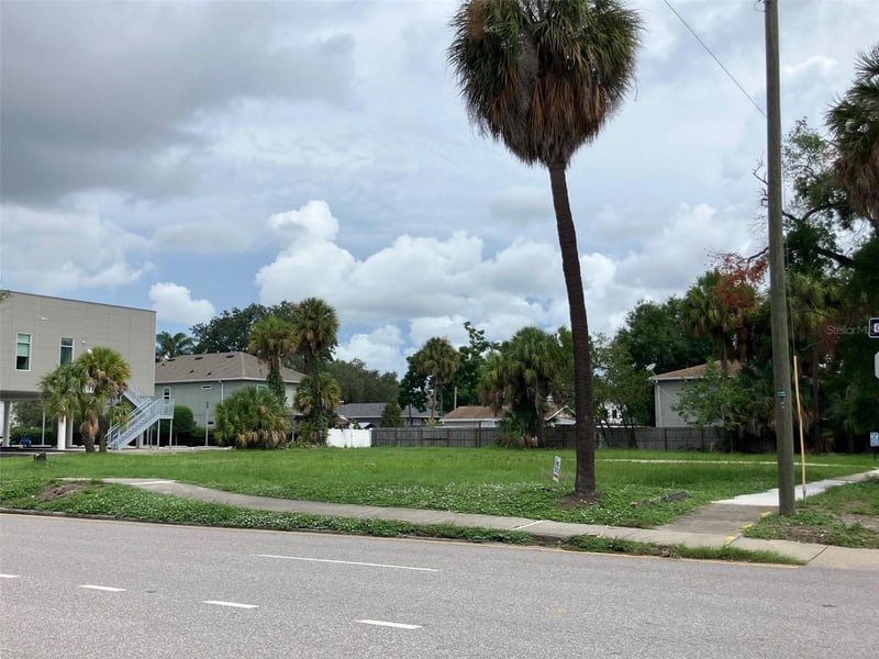 2011 Platt St, Tampa, FL 33606