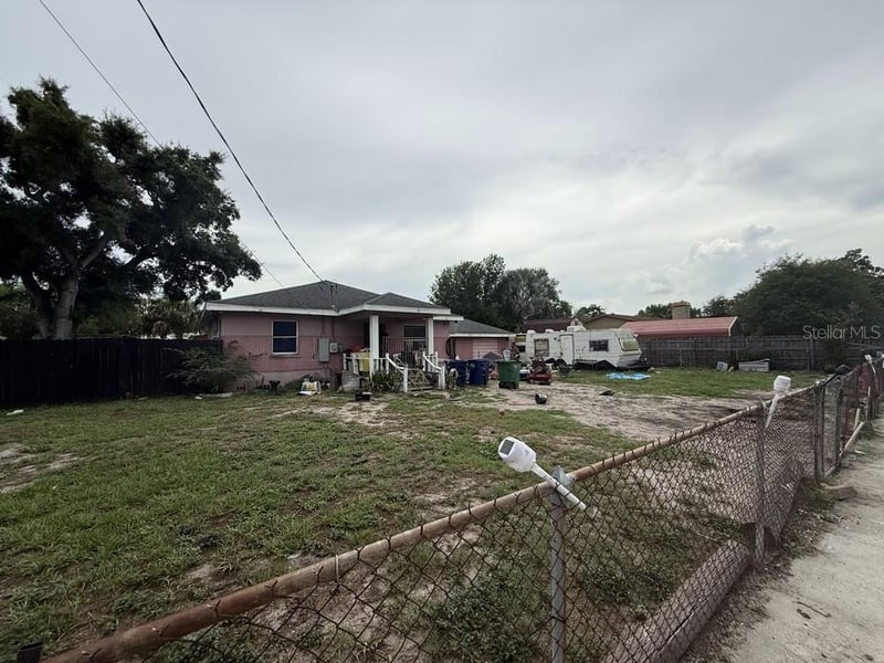 5207 20th Ave, Tampa, FL 33619