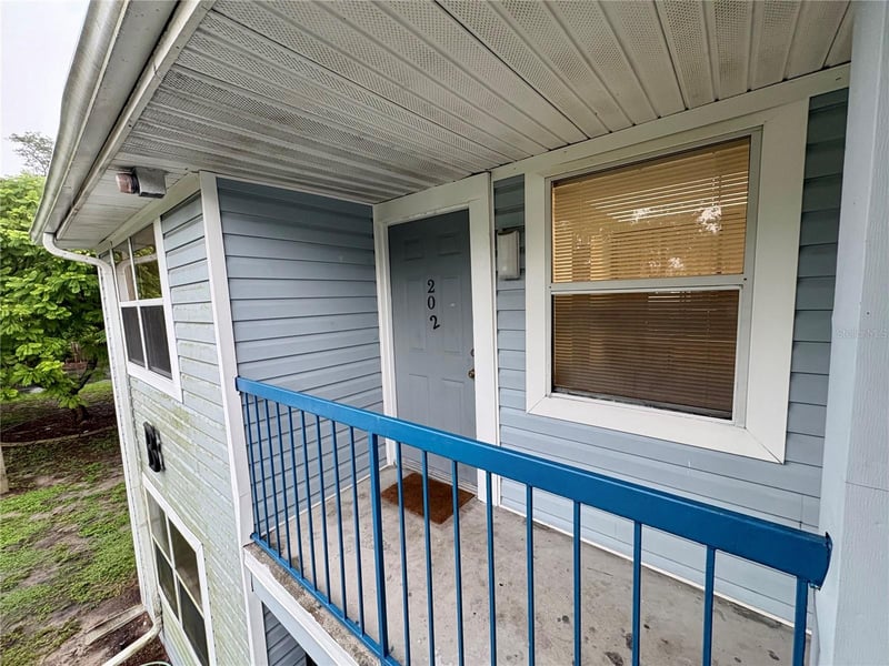 5038 Terrace Palms Cir #202, Tampa, FL 33617