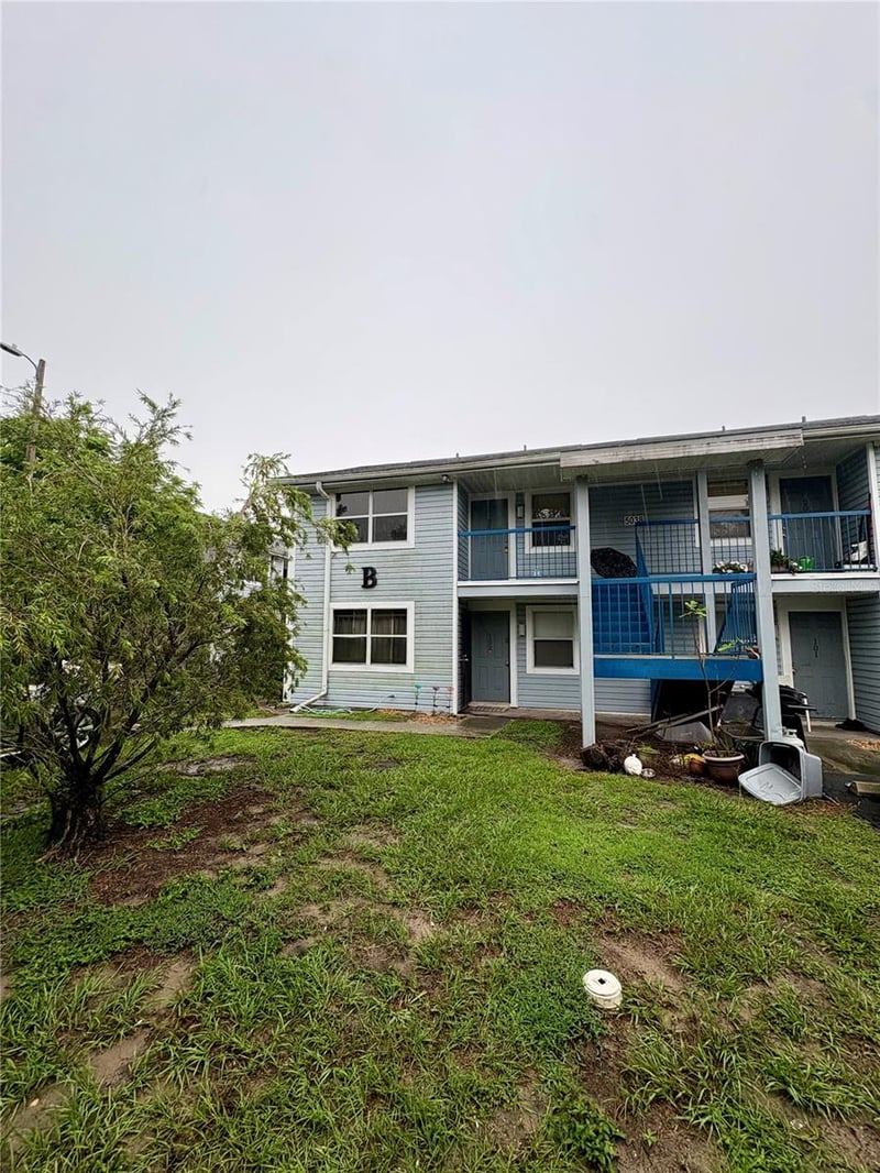 5038 Terrace Palms Cir #202, Tampa, FL 33617