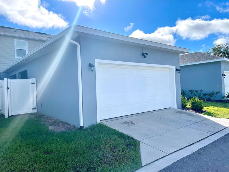 5211 Avalon Park Blvd, Wesley Chapel, FL 33545