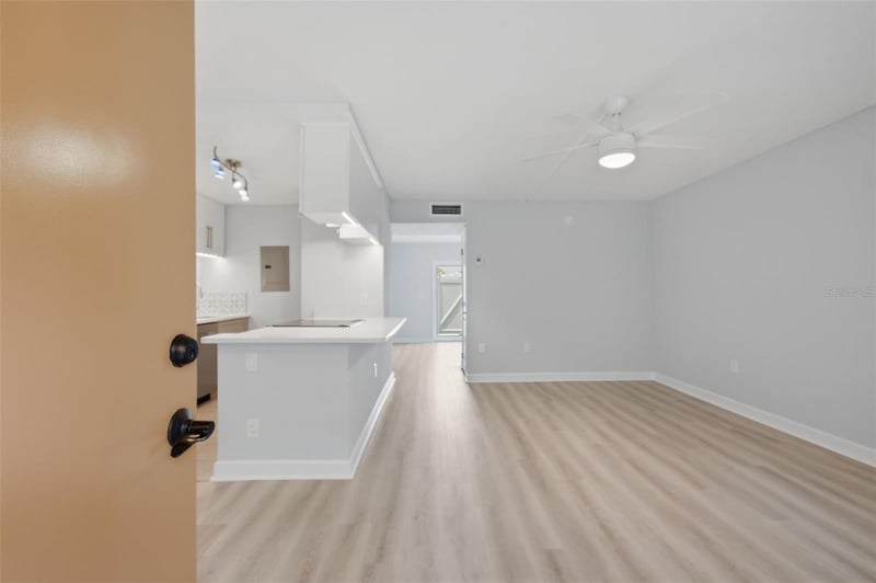 8931 Blind Pass Rd #157, St Pete Beach, FL 33706
