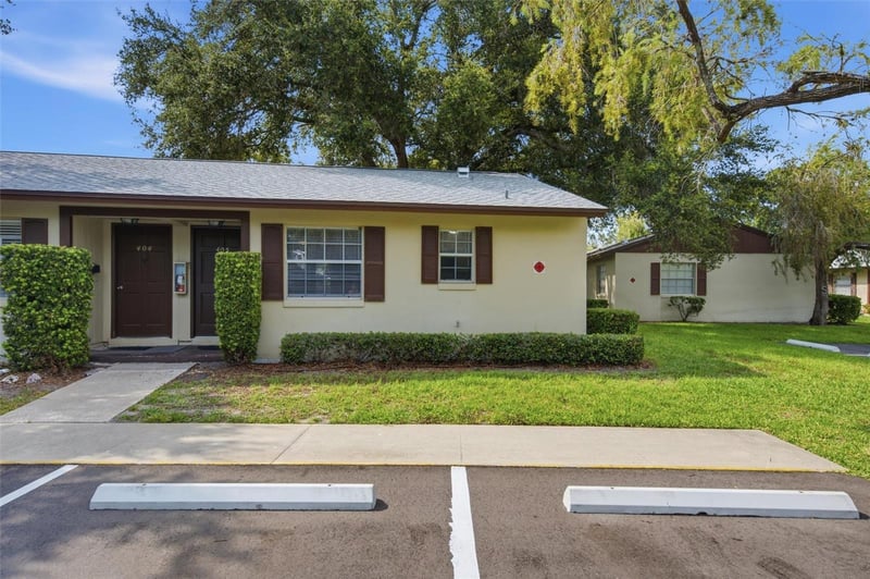 4215 Bay Dr #405, Clearwater, FL 33764