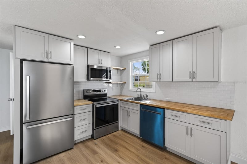 4545 12th Ave, St Petersburg, FL 33711