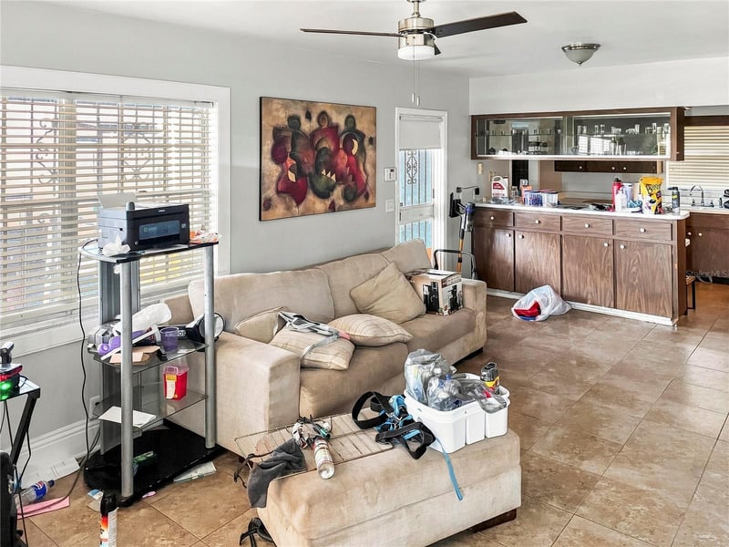 8410 N Grady Ave, Tampa, FL 33614