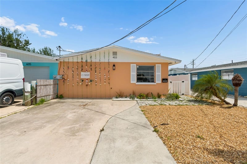 403 63rd St, Holmes Beach, FL 34217