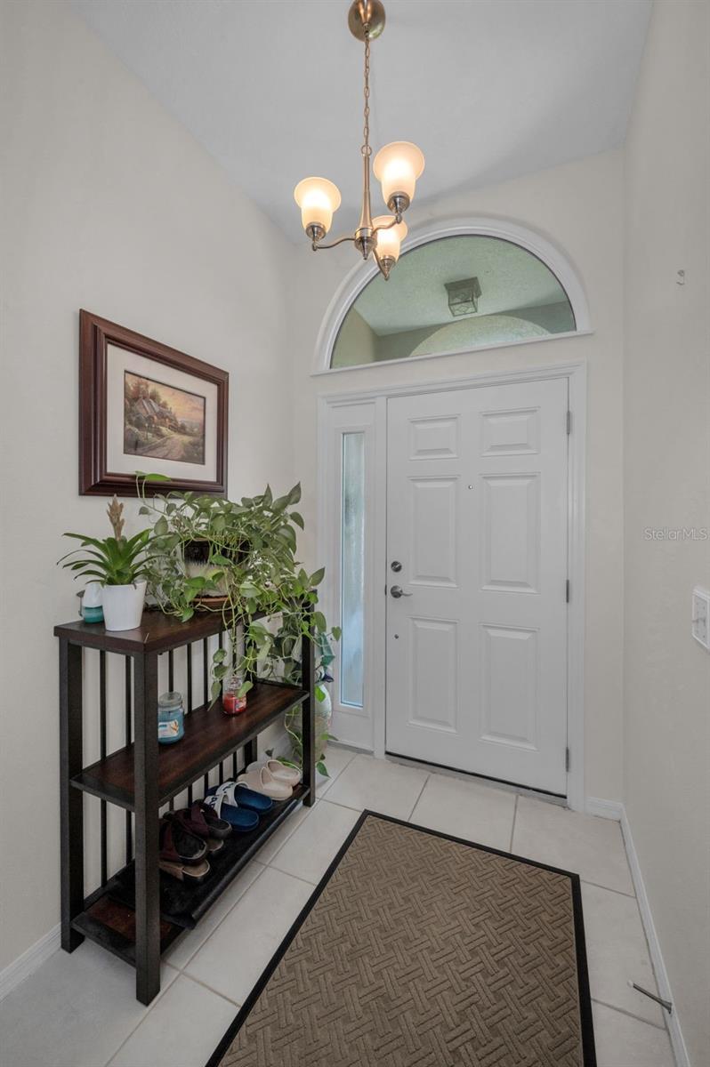 511 Haverhill Ln, Safety Harbor, FL 34695