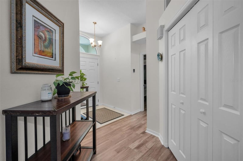 511 Haverhill Ln, Safety Harbor, FL 34695