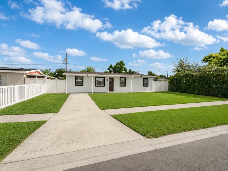 4409 Hanna Ave, Tampa, FL 33614