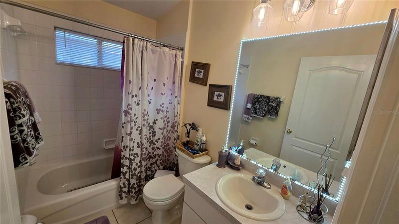9708 White Barn Way, Riverview, FL 33569