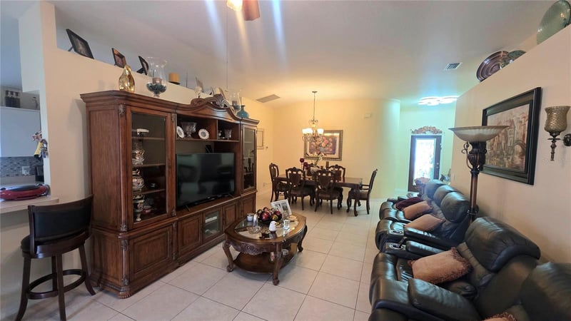 9708 White Barn Way, Riverview, FL 33569