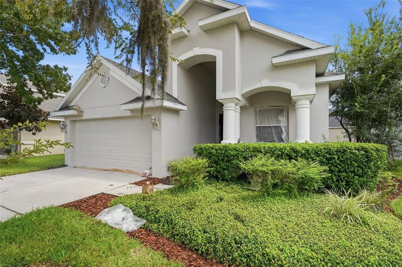 30718 Pumpkin Ridge Dr, Wesley Chapel, FL 33543